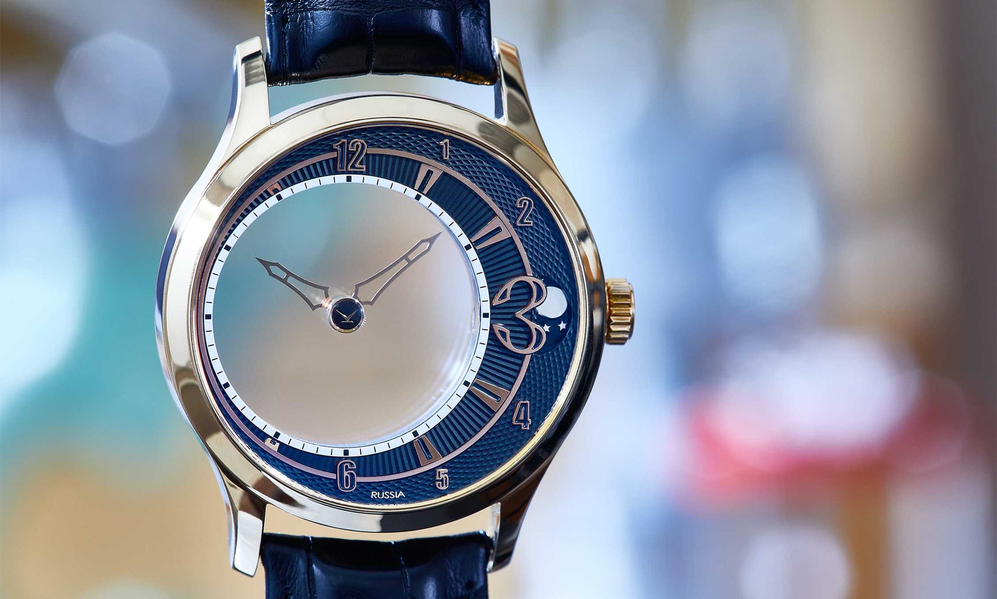 コンスタンチン LEVITAS MOON PHASE 44-レビタス・ムーンフェイズ44